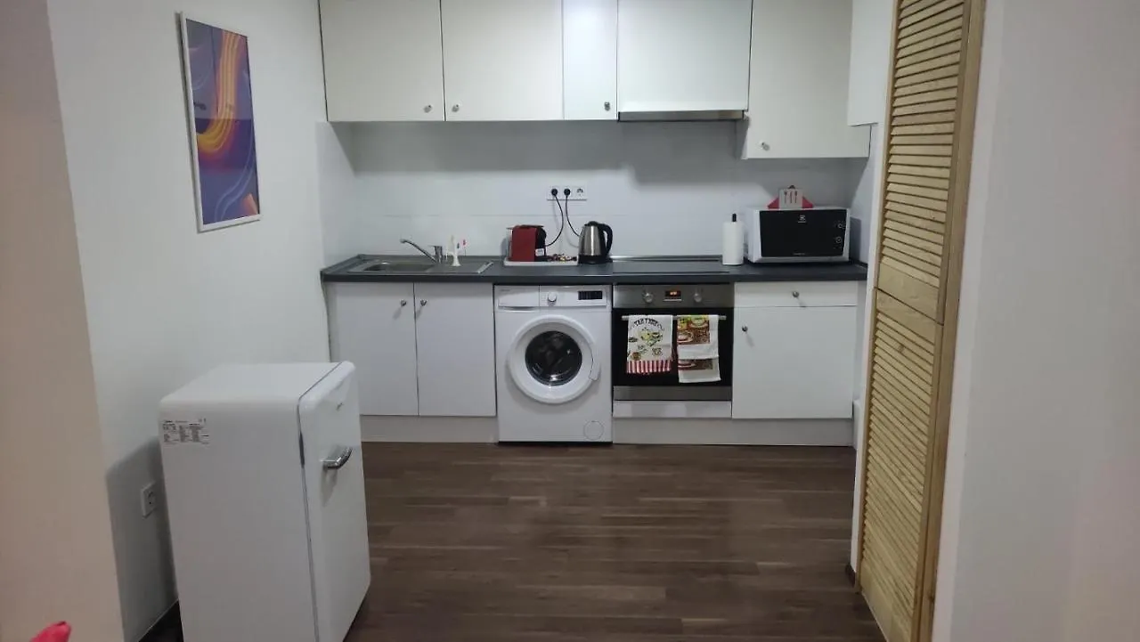 Eiffel-T45 Five Bedroom Central Apartment Budapest