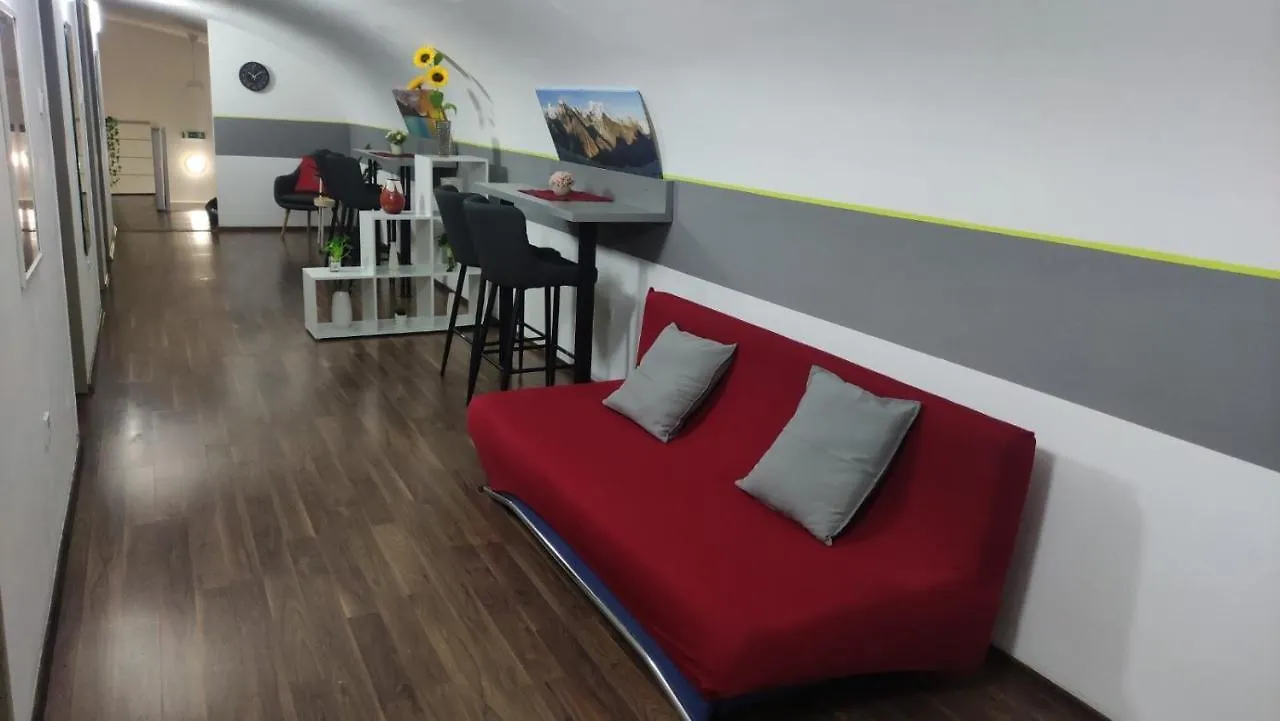 Eiffel-T45 Five Bedroom Central Apartment Budapešť