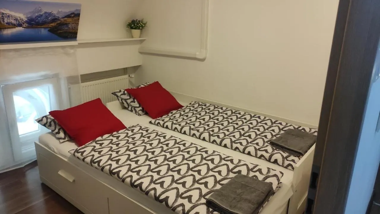Eiffel-T45 Five Bedroom Central Apartment Budapešť